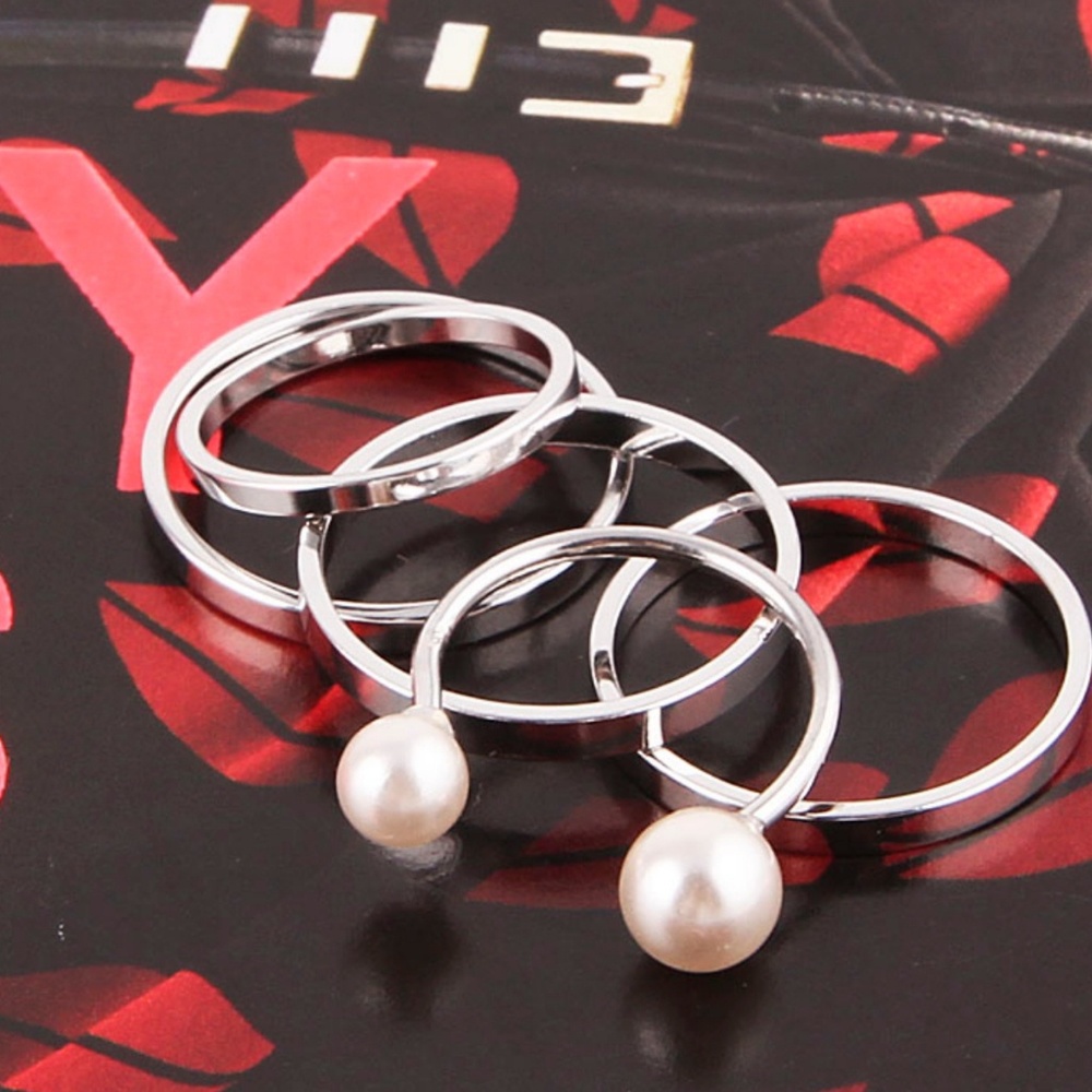 Stackable Midi Ring Set
